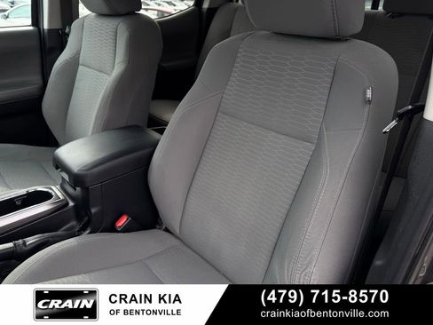 Used 2017 Toyota Tacoma SR5 w/ Tow Package image 24