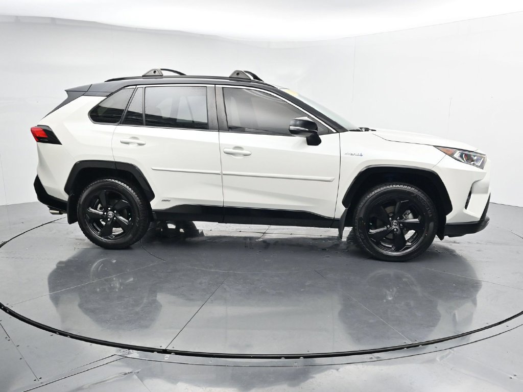 Used 2020 Toyota RAV4 XSE w/ All Weather Liner Package AWD/4WD image 9