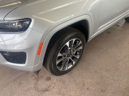 New 2025 Jeep Grand Cherokee Overland w/ Trailer Tow Package image 5