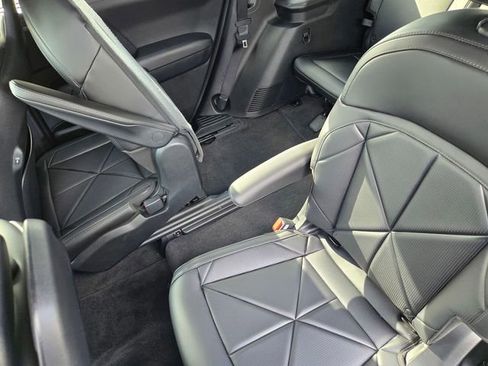 New 2027 Kia Telluride EX FWD image 18