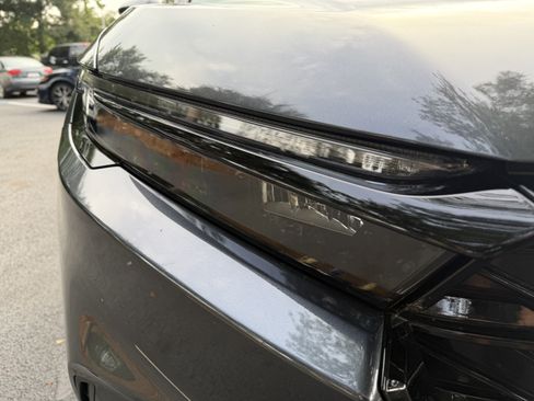 Used 2024 Honda CR-V Sport-L image 12
