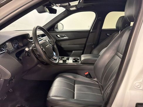 Used 2020 Land Rover Range Rover Velar S image 11