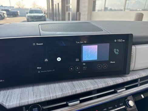 Used 2025 Hyundai Santa Fe Calligraphy image 25