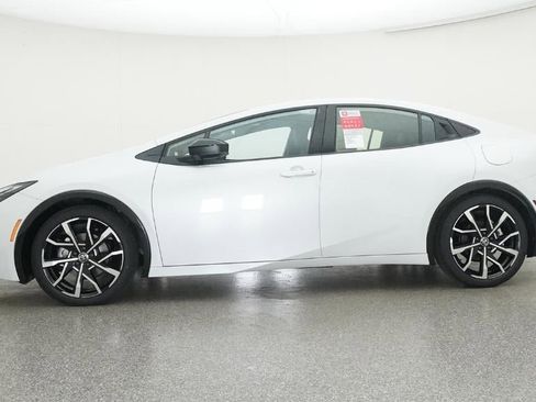 New 2026 Toyota Prius Plug-In Hybrid image 19