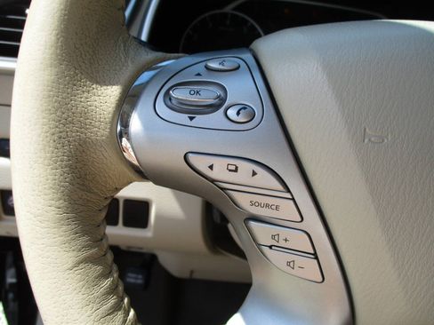 Used 2017 Nissan Murano Platinum w/ Platinum Technology Package AWD/4WD image 18
