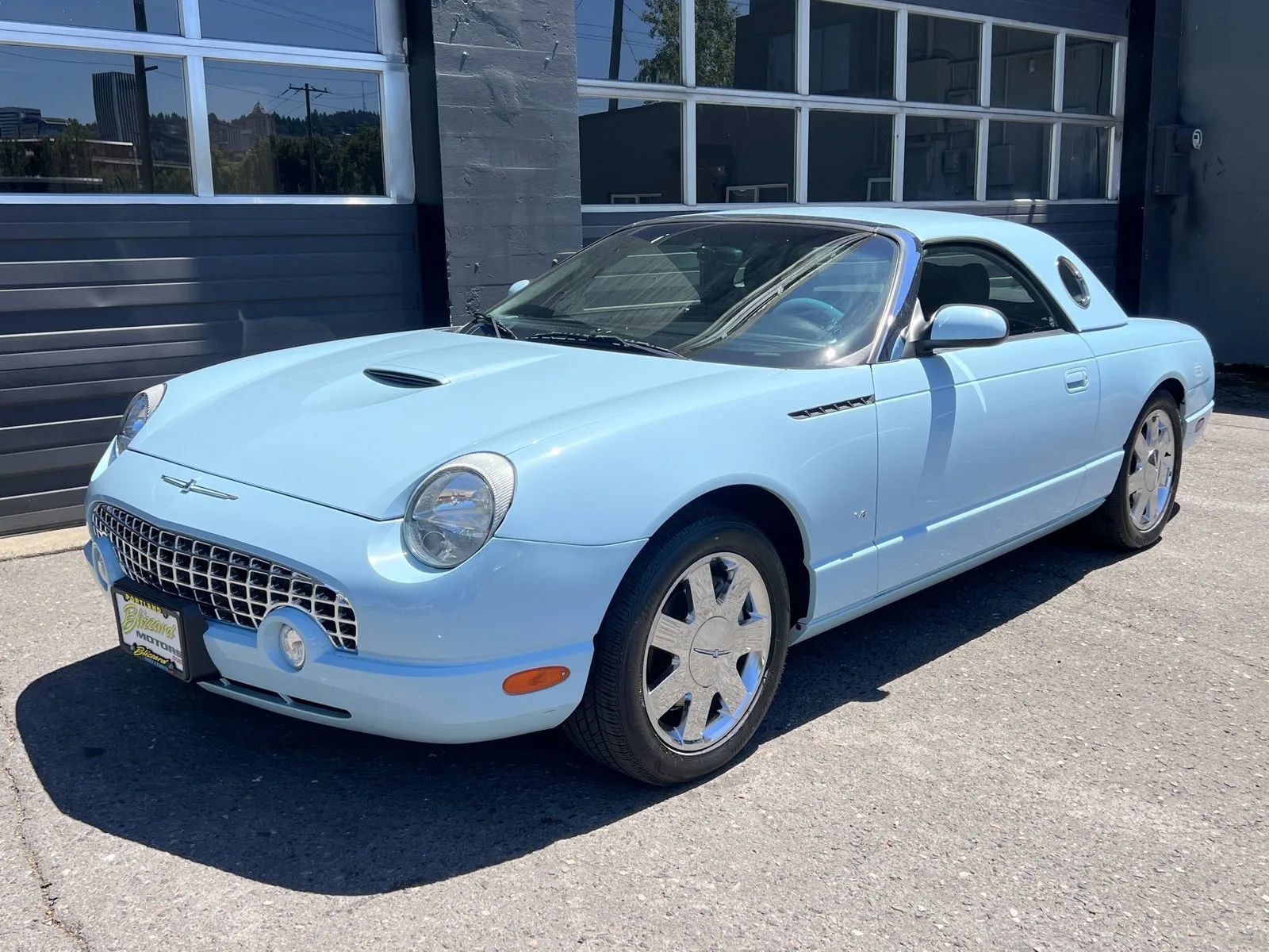 Used 2003 Ford Thunderbird RWD image 1