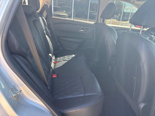 Used 2023 Nissan Rogue Platinum w/ Platinum Premium Package AWD/4WD image 9