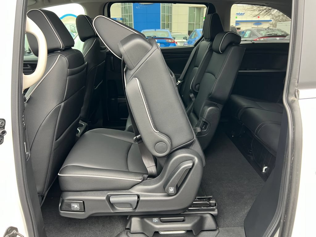 New 2026 Honda Odyssey Elite image 6