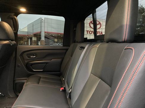 Used 2024 Nissan Titan PRO-4X w/ Pro-4x Convenience Package image 11