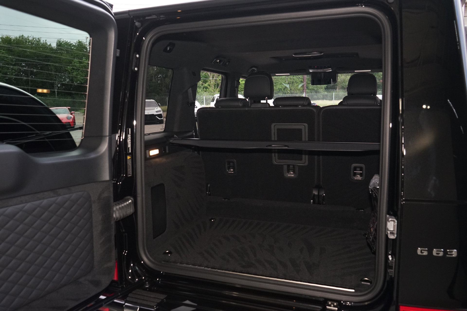 Used 2027 Mercedes-Benz G 63 AMG 4MATIC image 30