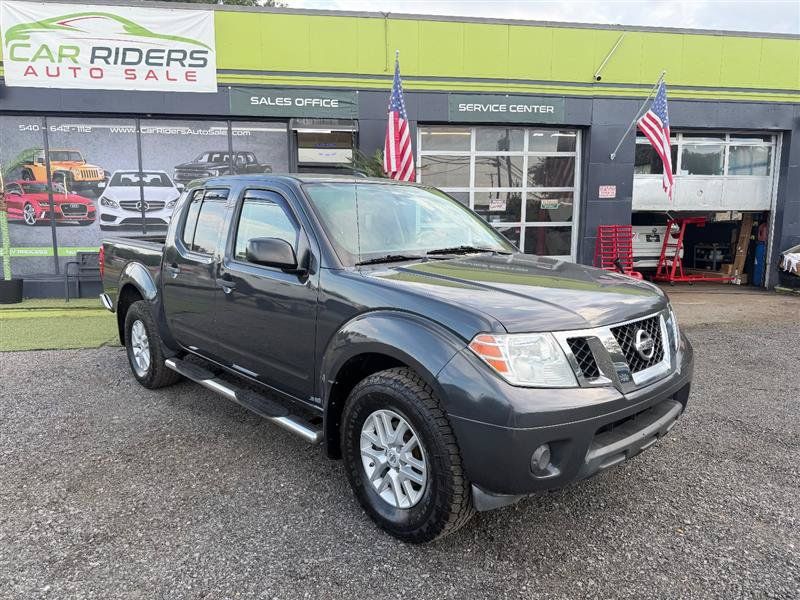 Used 2013 Nissan Frontier SV AWD/4WD image 3