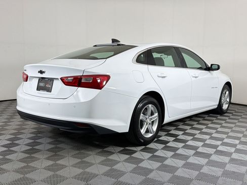 Used 2023 Chevrolet Malibu LS w/ Driver Confidence Package FWD image 9