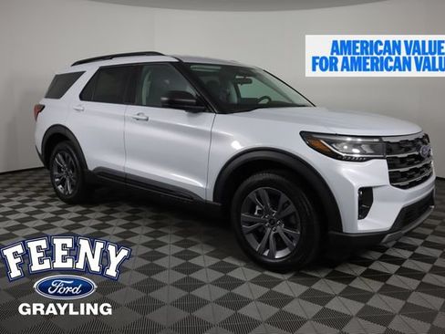 New 2026 Ford Explorer Active w/ Active Comfort Package AWD/4WD image 1