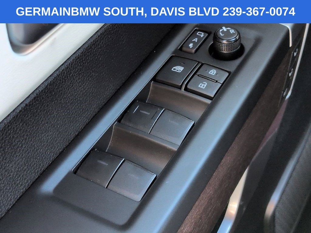 Used 2022 Toyota Tundra Capstone AWD/4WD image 27