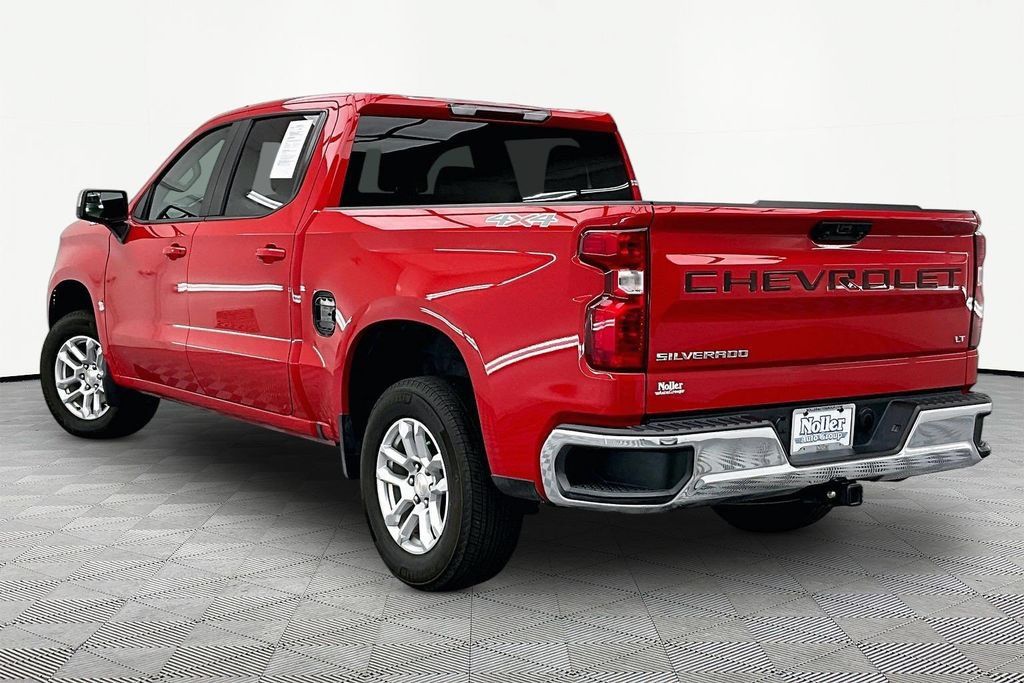 Used 2023 Chevrolet Silverado 1500 LT AWD/4WD image 13