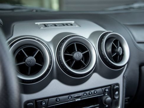 Used 2006 Ferrari F430 Spider RWD image 36