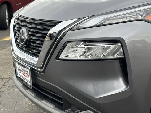 Certified 2023 Nissan Rogue SV image 8