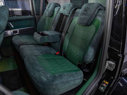 Used 2025 Mercedes-Benz G 63 AMG 4MATIC image 29