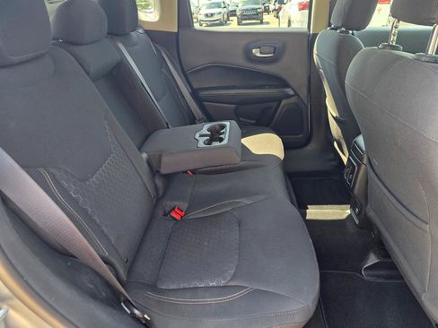 Used 2018 Jeep Compass Sport FWD image 23