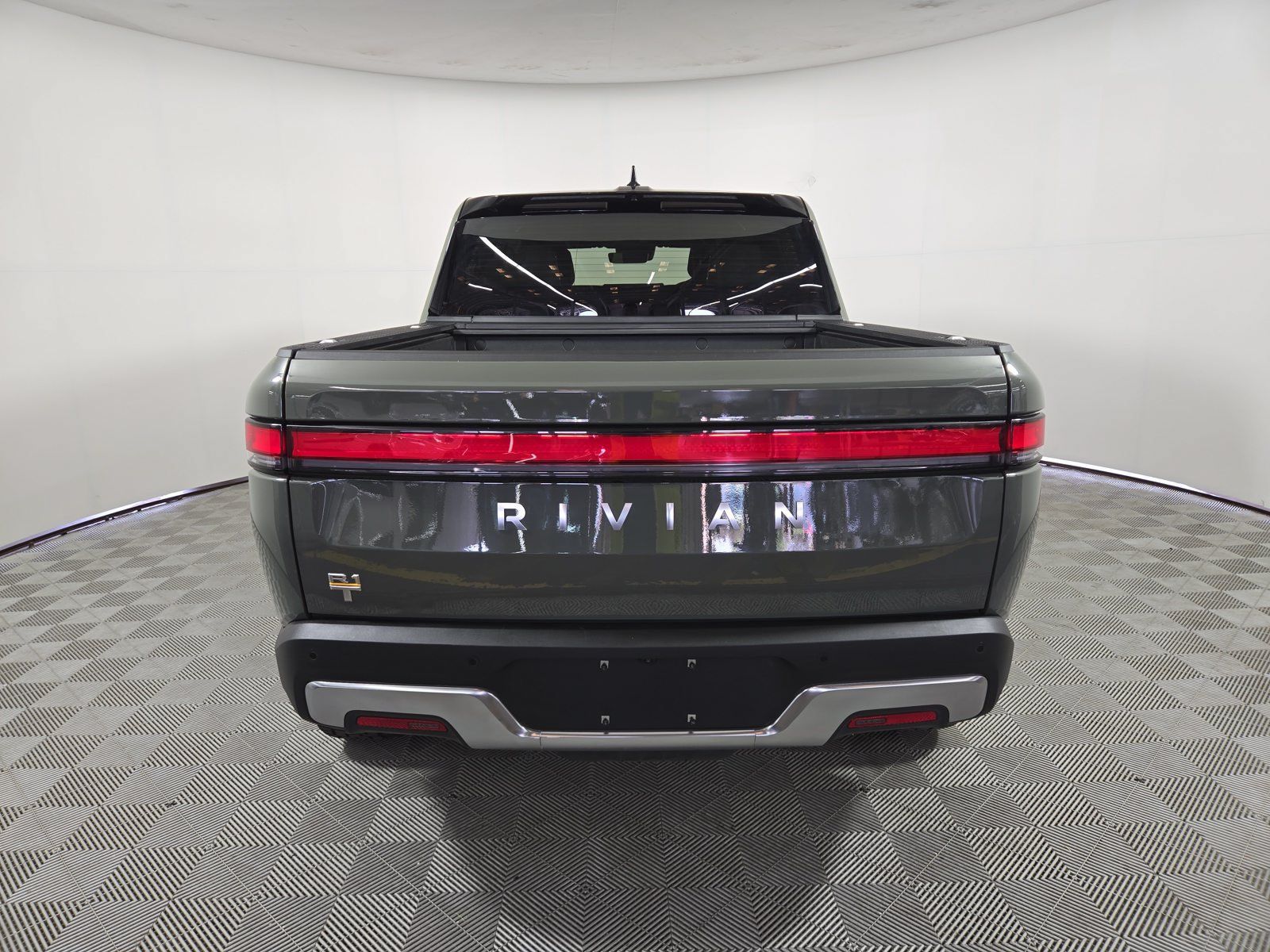 Used 2022 Rivian R1T Launch Edition AWD/4WD image 4