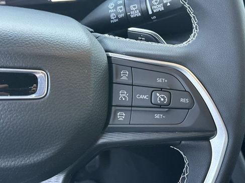 New 2025 Jeep Grand Cherokee Laredo X image 23