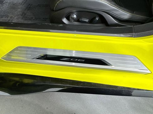 Used 2023 Chevrolet Corvette Z06 w/ Stealth Interior Trim Package RWD image 15