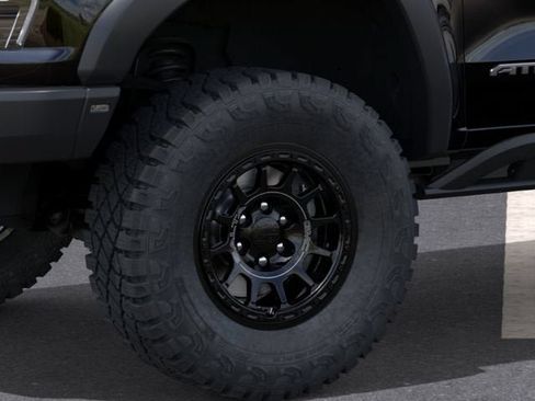 New 2026 GMC Canyon AT4X w/ AT4X AEV Edition AWD/4WD image 9