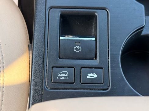 Used 2018 Subaru Outback 2.5i Limited image 32