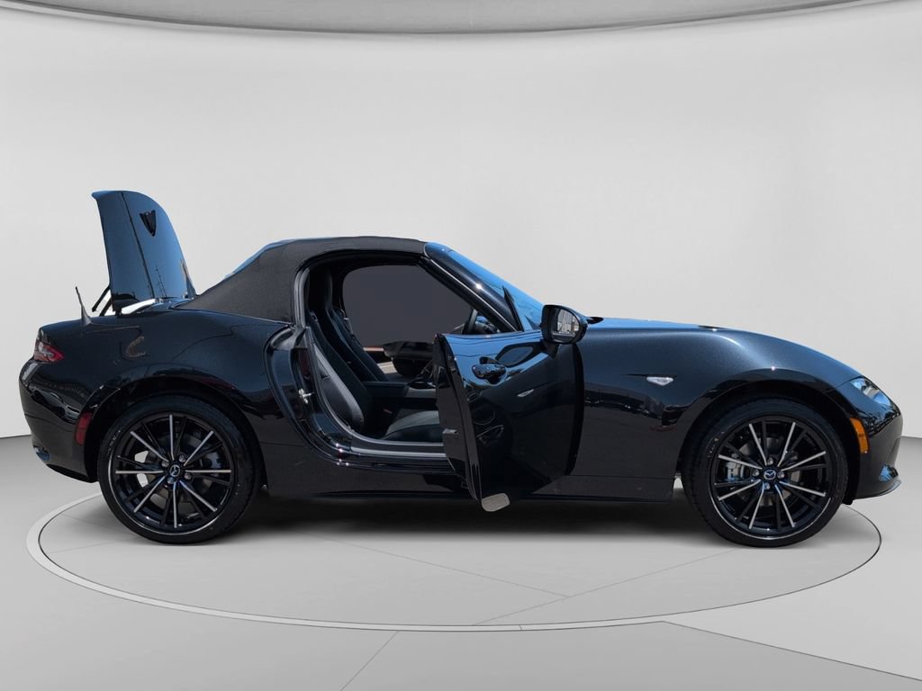 New 2026 MAZDA MX-5 Miata Grand Touring RWD image 27