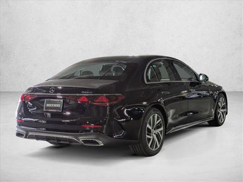 New 2026 Mercedes-Benz E 450 4MATIC Sedan image 14