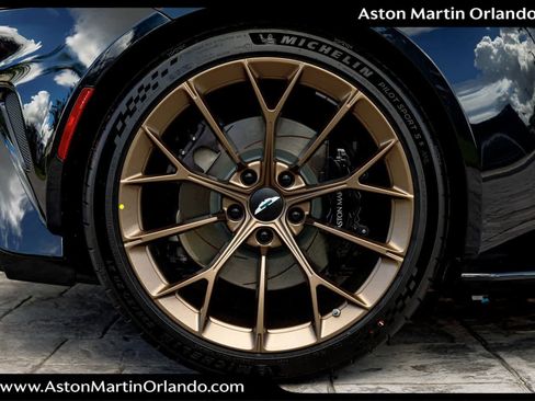 New 2026 Aston Martin V8 Vantage image 29