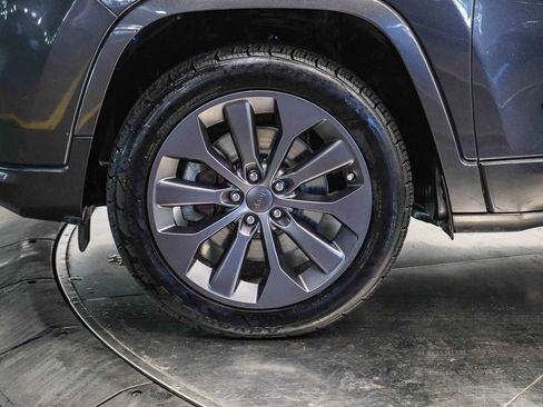 Used 2020 Jeep Cherokee High Altitude image 9