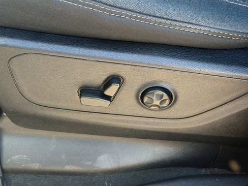 Used 2020 RAM 1500 Lone Star image 34