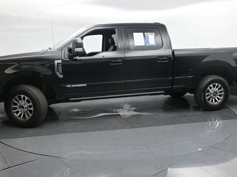 Used 2020 Ford F250 Lariat w/ Lariat Ultimate Package AWD/4WD image 27