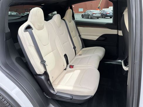 Used 2022 Tesla Model X AWD/4WD image 14