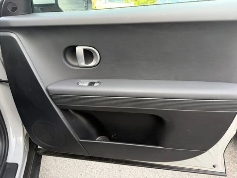 Used 2024 Hyundai Ioniq 5 SEL image 29