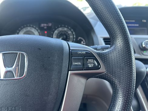 Used 2016 Honda Odyssey SE image 21