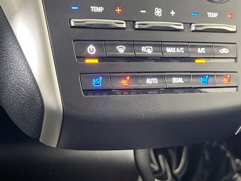 Used 2019 Lincoln MKC Reserve w/ MKC Climate Package AWD/4WD image 20