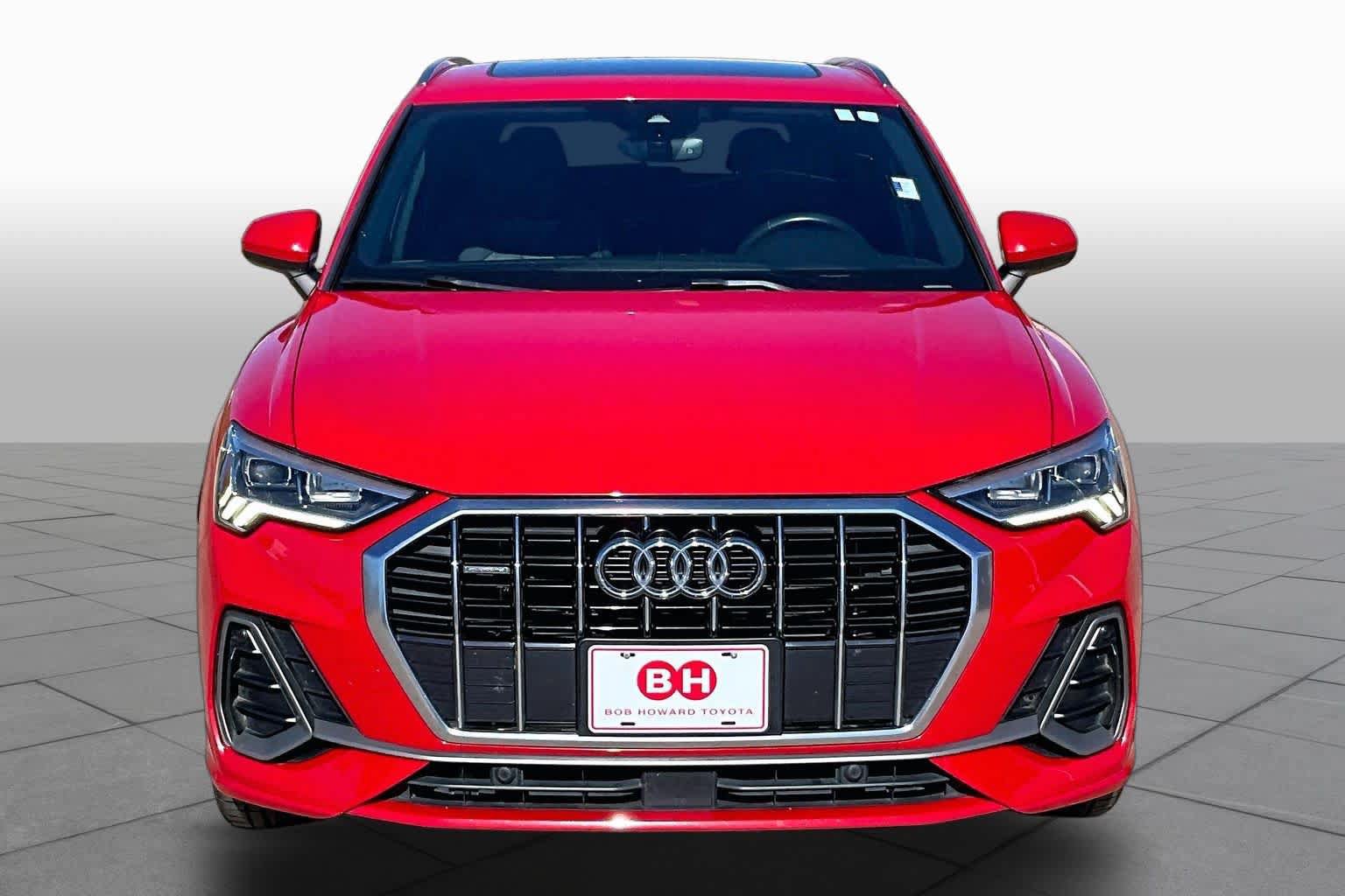 Used 2020 Audi Q3 2.0T Premium Plus w/ Premium Plus Package AWD/4WD image 4