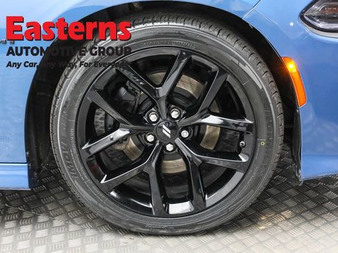 Used 2022 Dodge Charger R/T w/ Blacktop Package image 32