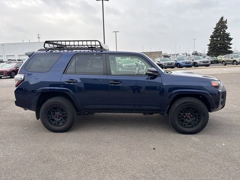 Used 2021 Toyota 4Runner Venture image 2