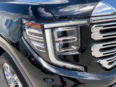 Used 2024 GMC Sierra 1500 Denali w/ Denali Reserve Package AWD/4WD image 28