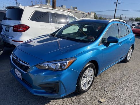 Used 2017 Subaru Impreza 2.0i Premium AWD/4WD image 2