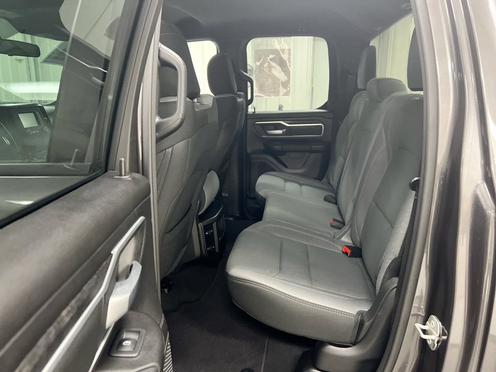 Used 2023 RAM 1500 Big Horn AWD/4WD image 22