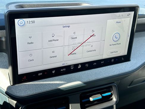 New 2025 Ford Maverick XLT w/ Equipment Group 301A image 26