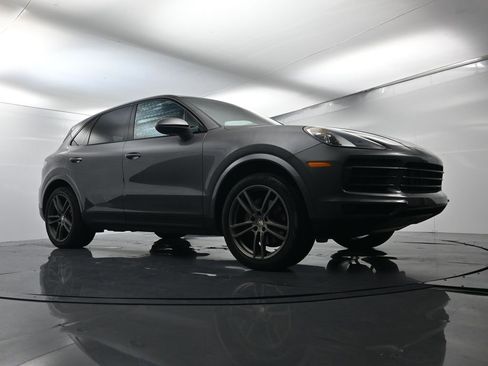 Used 2019 Porsche Cayenne image 53
