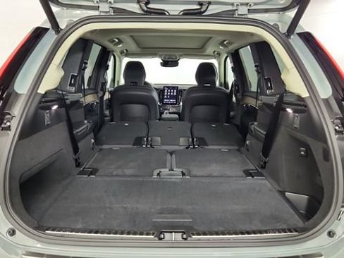 New 2026 Volvo XC90 B6 Plus w/ Protection Package Premier AWD/4WD image 43