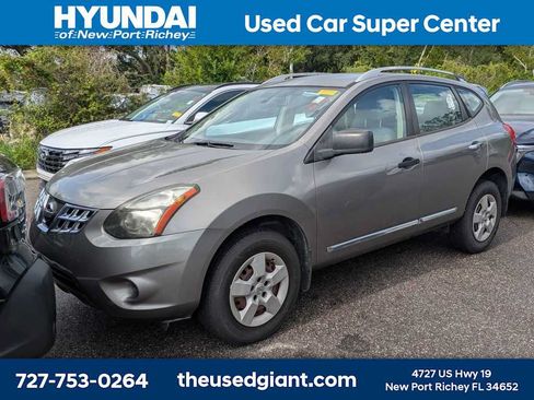 Used 2014 Nissan Rogue S w/ Convenience Package FWD image 1