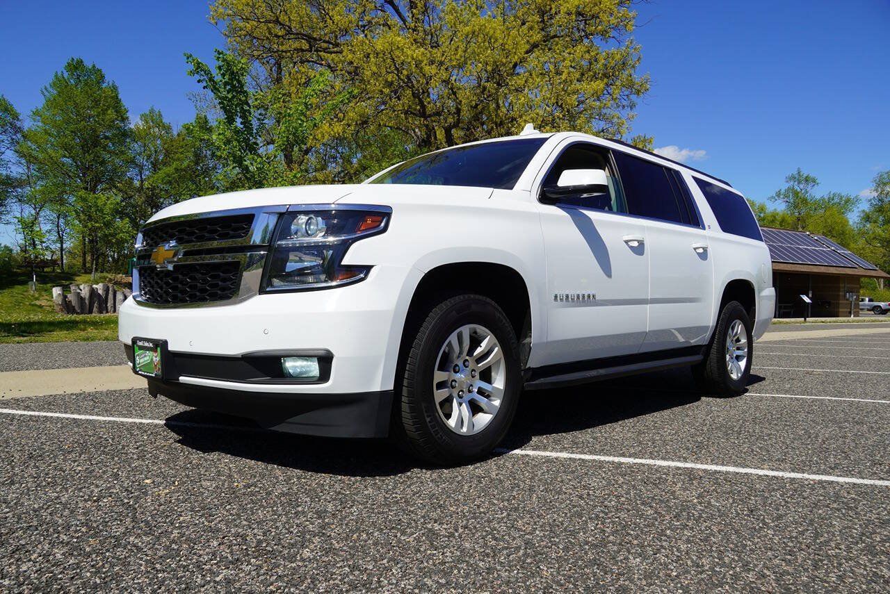Used 2019 Chevrolet Suburban LT AWD/4WD image 11