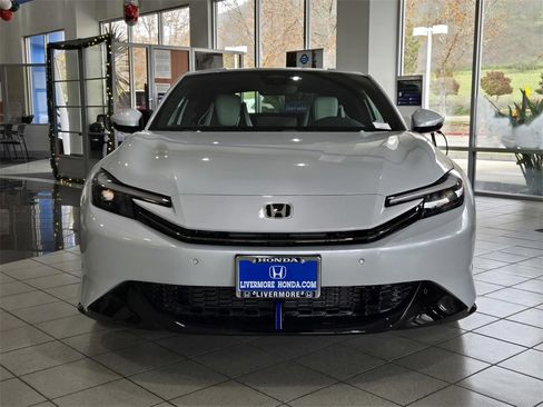 New 2026 Honda Prelude image 2
